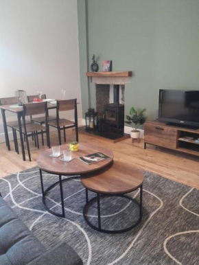 Doune Outlander 3 Apartment